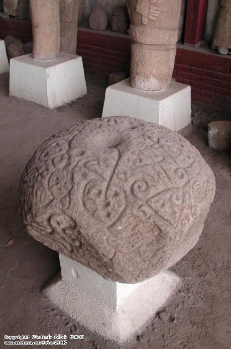 Fotografie ndiánské kamenné artefakty: Indiánské kamenné artefakty, muzeum Juigalpa, Nikaragua, 