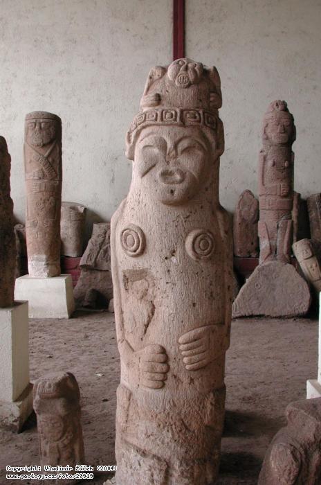 Fotografie ndiánské kamenné artefakty: Indiánské kamenné artefakty, muzeum Juigalpa, Nikaragua, 