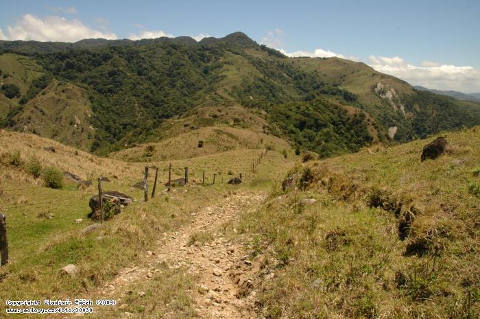 Photo Juntas Area, Costa Rica: Landscape and field work near Juntas, Costa Rica, 