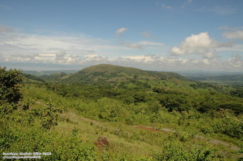Fotografie Dacitov dm: Dacitov dm Cerro San Miguel u obce San Miguel, Kostarika, 