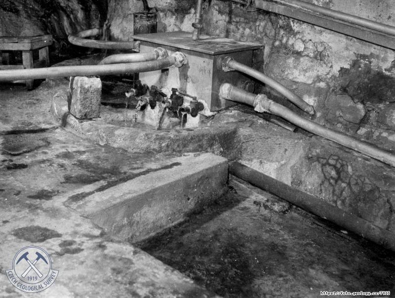 Fotografie : Pramen Terezie, Karlovy Vary