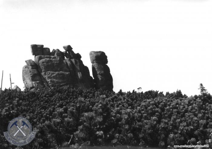Fotografie : Poledn kameny na cest Ptelstv severn od Lun boudy, Lun bouda