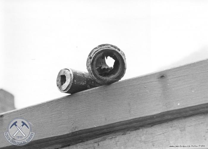 Fotografie : Ukzka trubek zanesench vdlovcem, Karlovy Vary