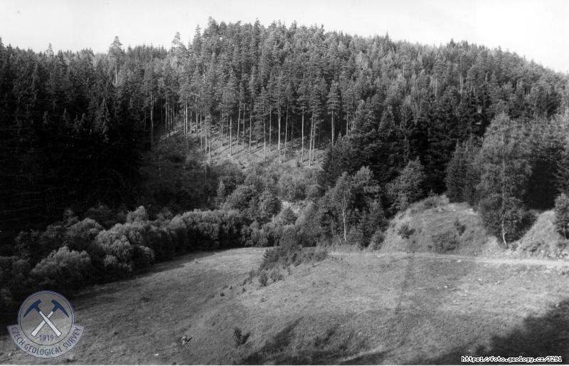 Fotografie : Pohled do z�toky od profilu Stanovice., Stanovice