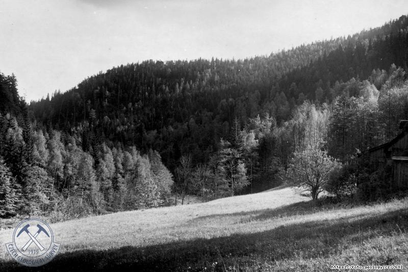 Fotografie : P�ehradn� m�sto, pohled z prav�ho b�ehu po proudu., Vil�mov u Rokytnice nad Jizerou