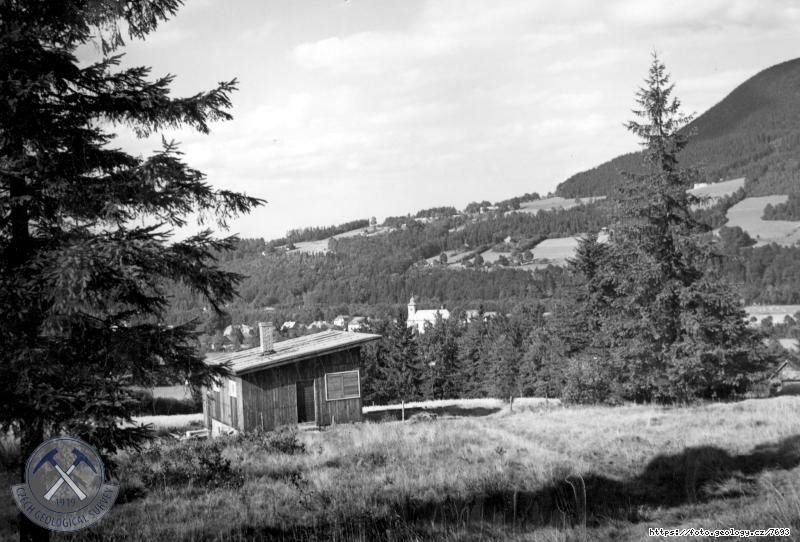 Fotografie : Pohled do z�topy p�ehradn� m�sto Ostravice., Ostravice