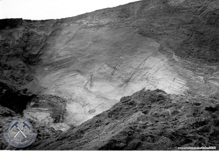 Fotografie : Plestocenn tektonika v glacifluvilnch pscch mstn pskovny., Kozmice