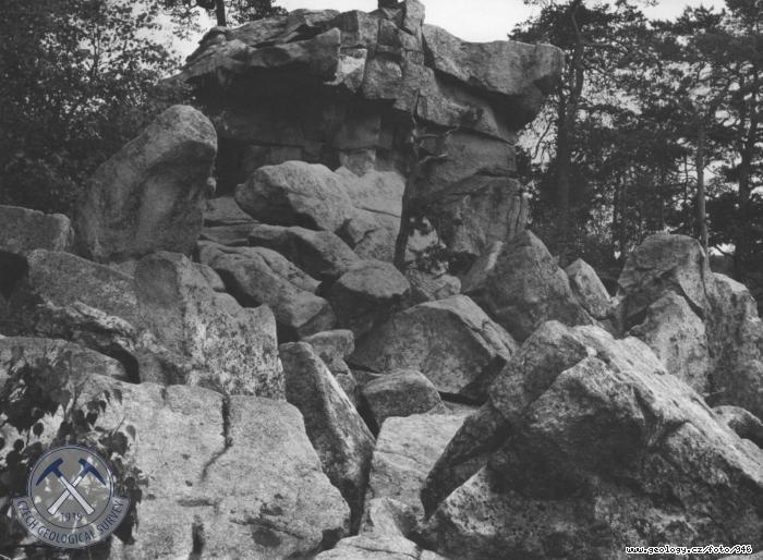 Fotografie : Detail z rozpadu dvojsldn uly typu Eisgarn na vrcholku ertovy stny, ertova stna