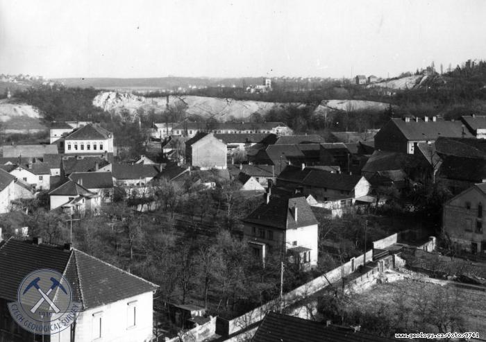 Fotografie : Skaln stna na levm behu Vltavy, pohled od Hluboep., Hluboepy