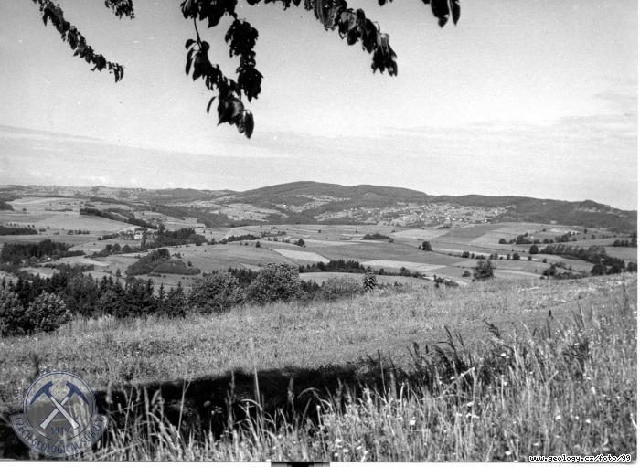 Fotografie ern Studnice, pohled od Sklenaic: ern Studnice, pohled od Sklenaic, Sklenaice